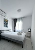 Alquiler Vacacional - Apt LAGO AKOYA Conserjería, pool and lake view