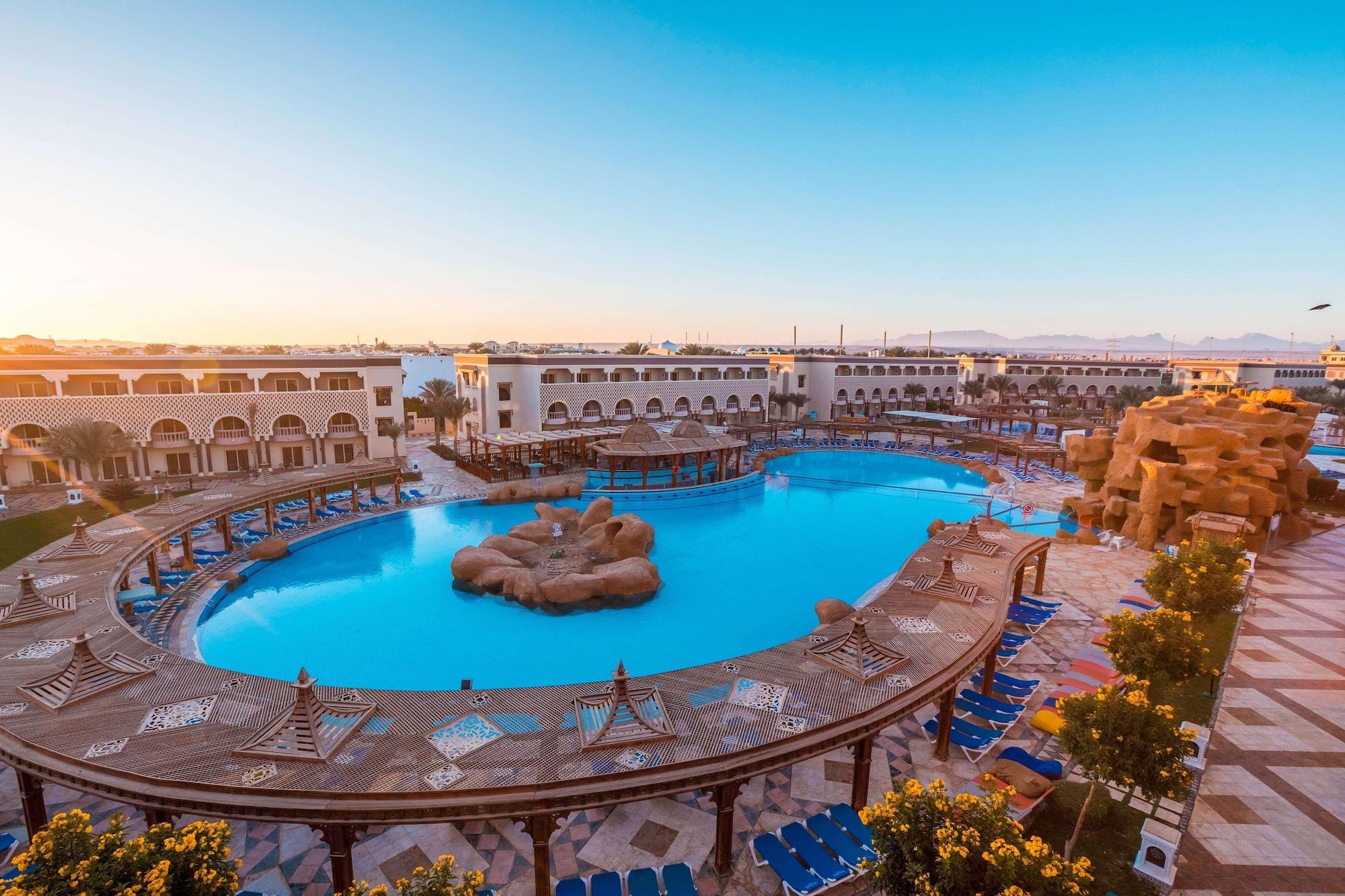 Vista Exterior Sunrise Sentido Mamlouk Palace