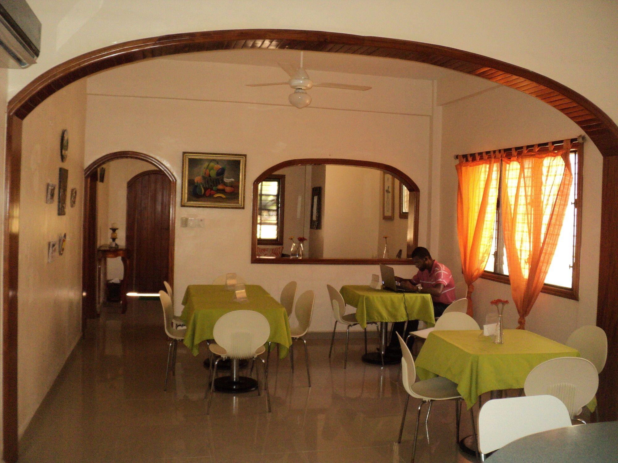 Restaurant Hostal Los Jensen