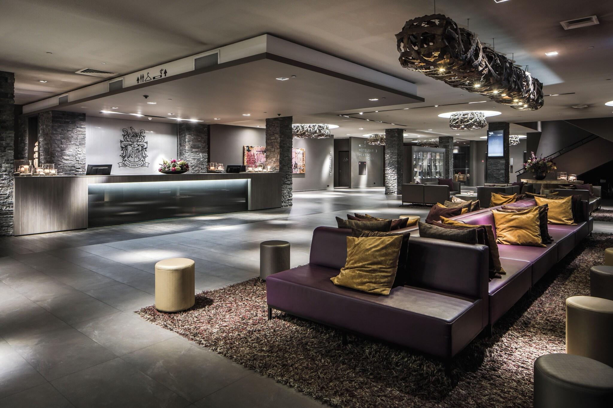 Vista Lobby Van Der Valk Hotel Dordrecht