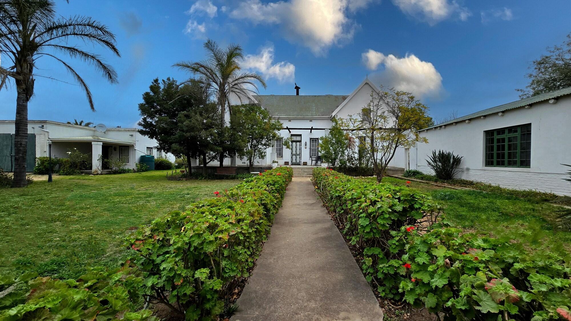 Vista Exterior Villa Rosa