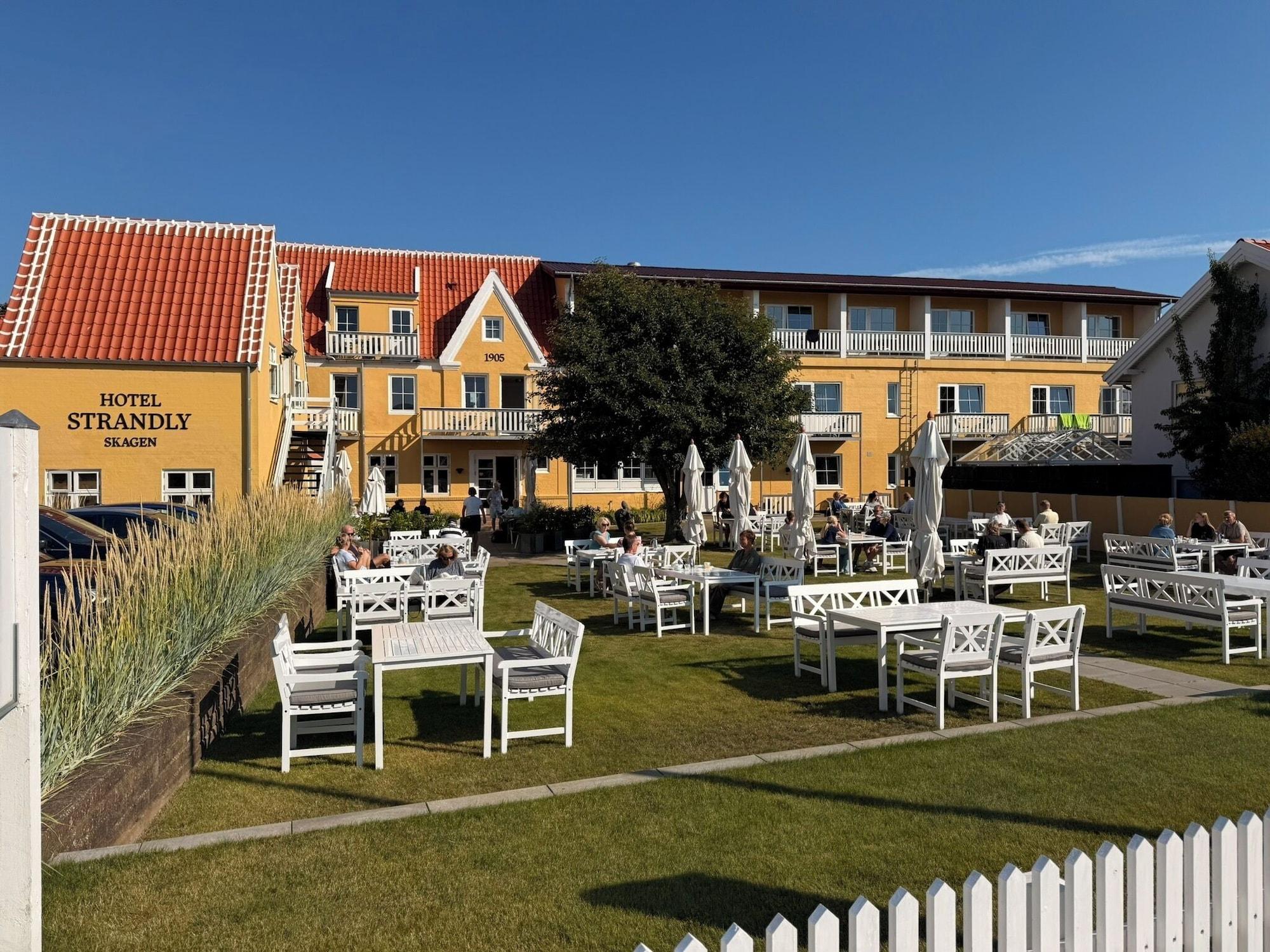 Vista Exterior Hotel Strandly Skagen