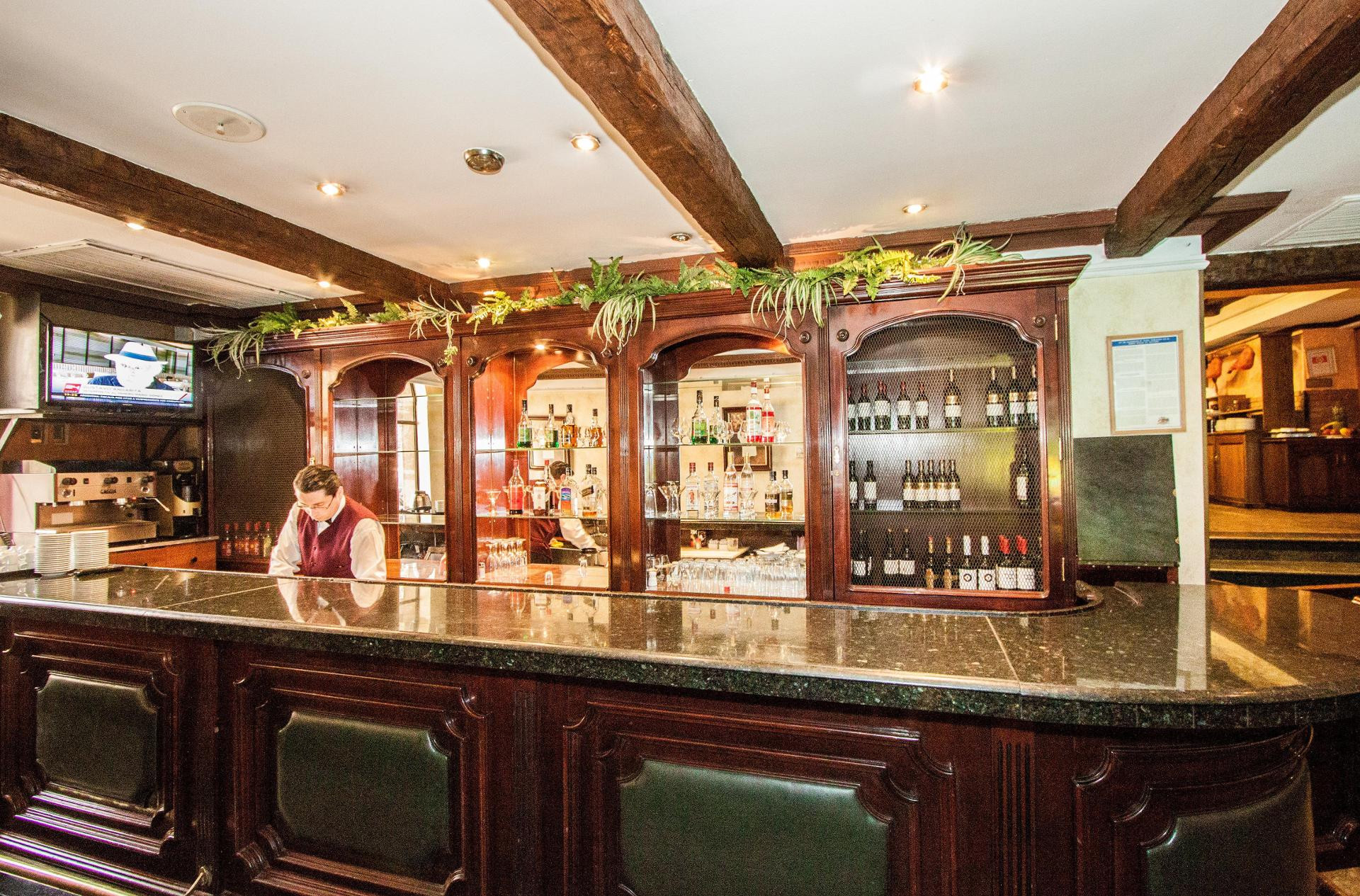 Bar/Salón Hotel Principado de Asturias