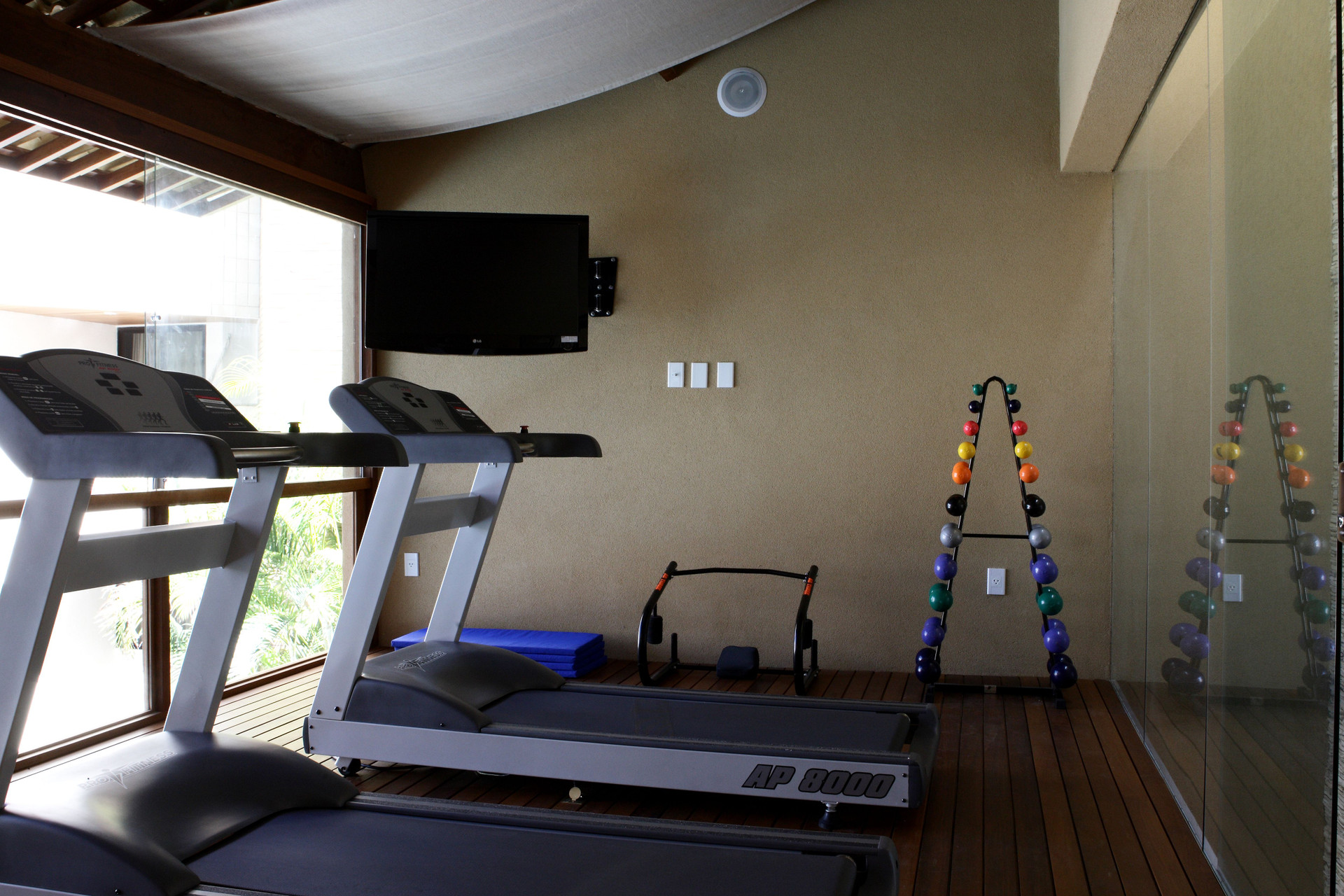 Gimnasio San Marino Suíte Hotel