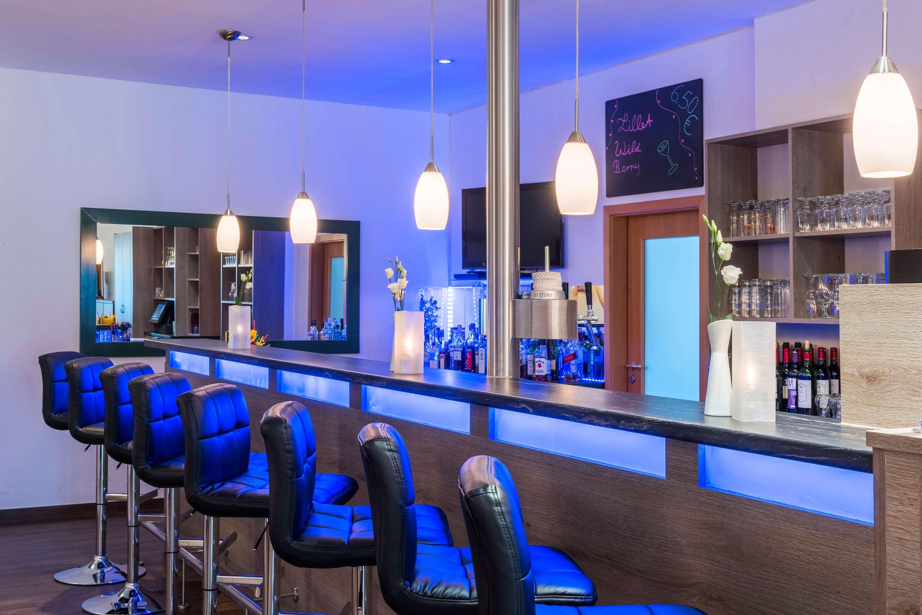 Bar/Salón Tryp Celle