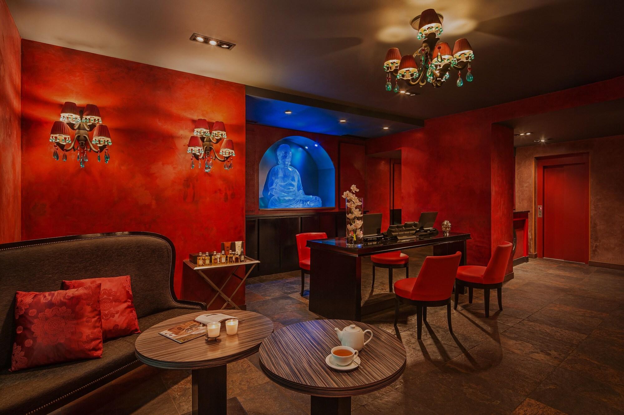 Vista Lobby Buddha-Bar Hotel Prague