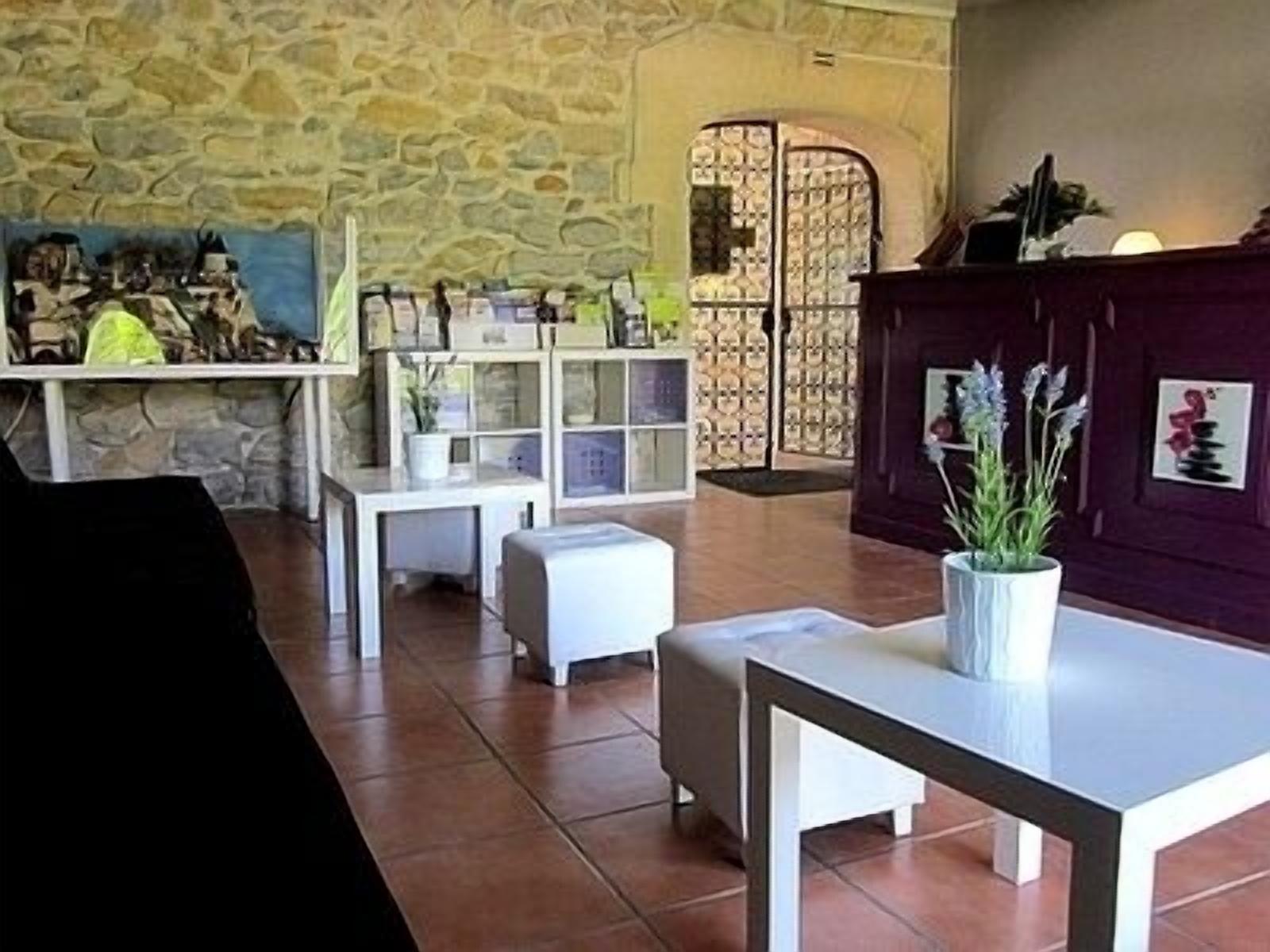 Vista Lobby Le Mas de la Roseraie