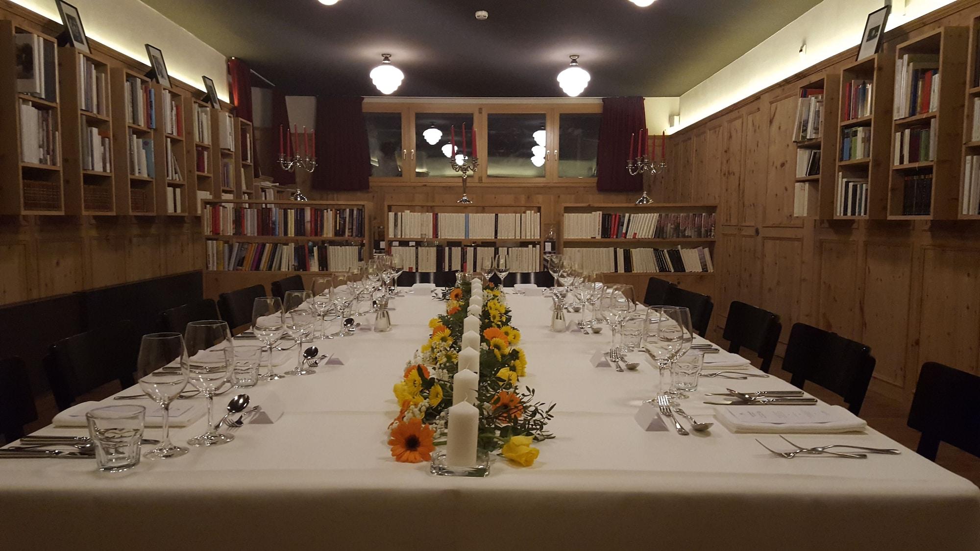 Restaurant Pensiun Aldier