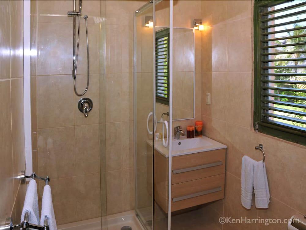 Equipamiento de Habitación Hotel Coco Plaza