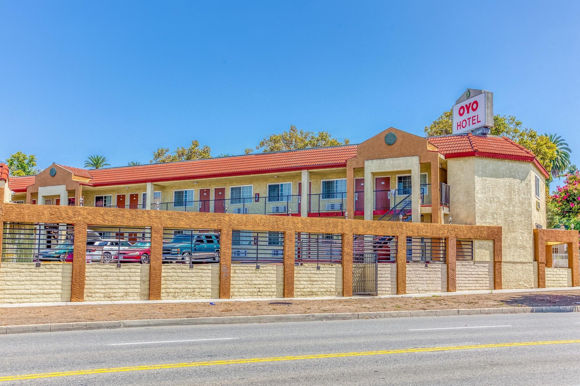 Vista Exterior Heritage Inn