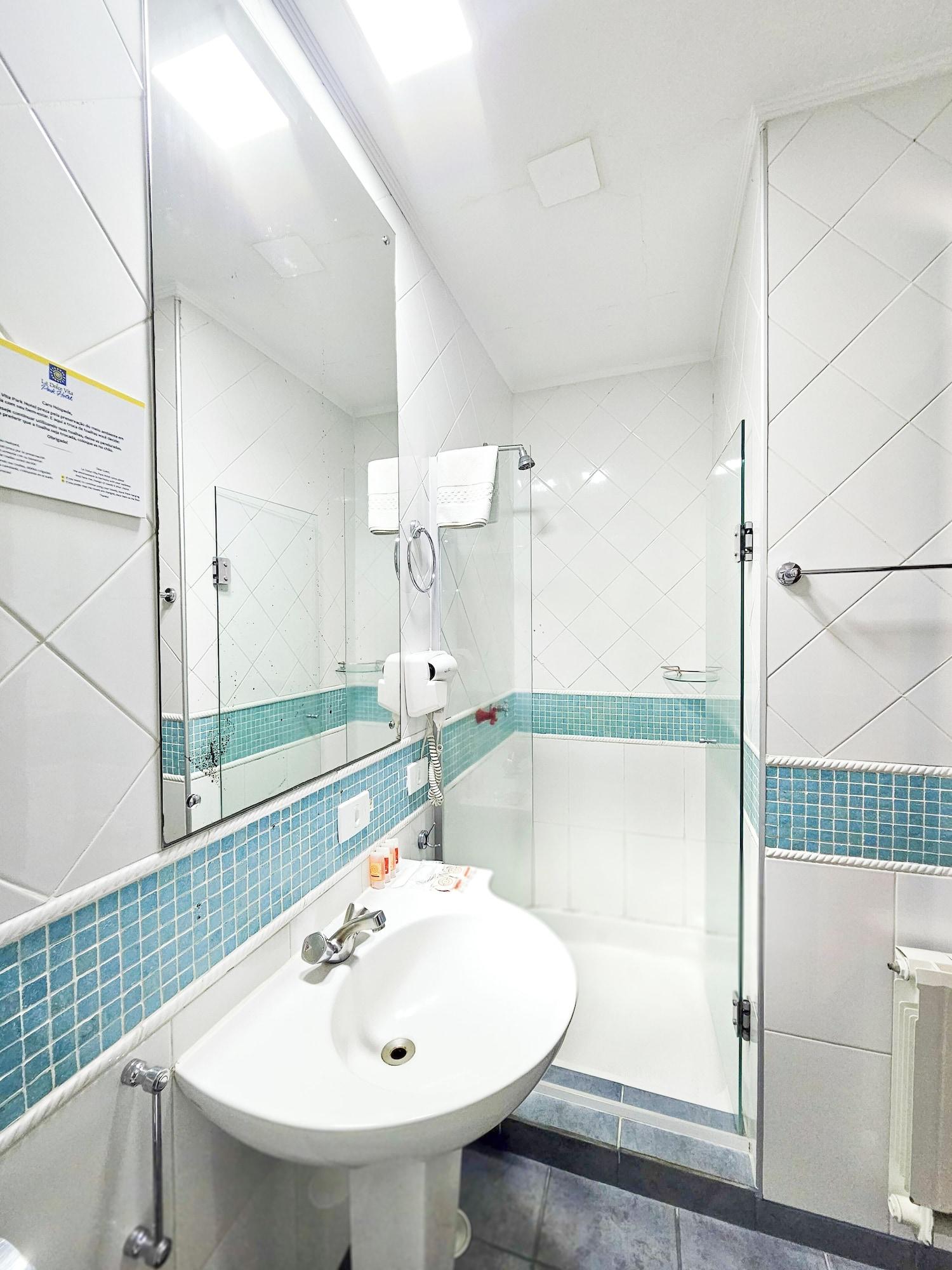 Equipamiento de Habitación Hotel La Dolce Vita Park