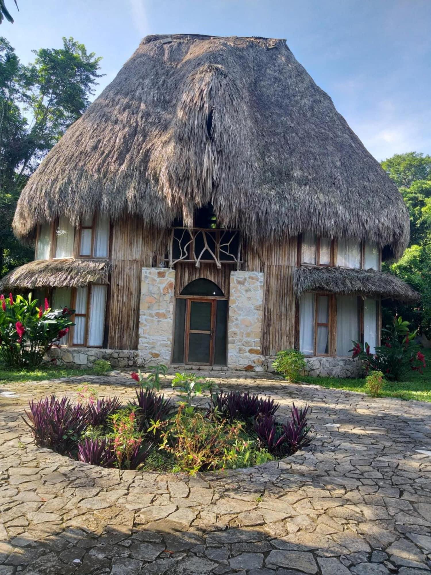 Vista Exterior Eco-Hotel Sak Nok