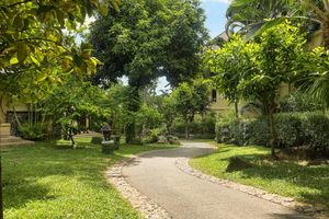 Alojamiento - Nora Beach Resort and Spa