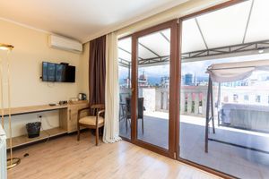 Alojamiento - Hotel N16