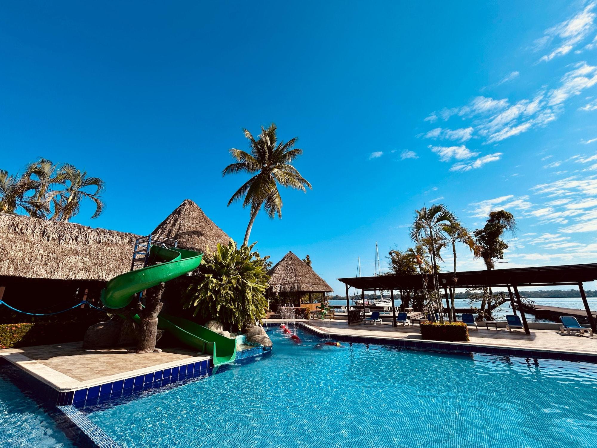 Vista Piscina Hotel Mansion del Rio