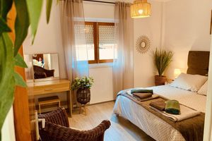 Alquiler Vacacional - 2 Bedroom 1st floor apartment in Mar De Cristal 100 yards from the beach,