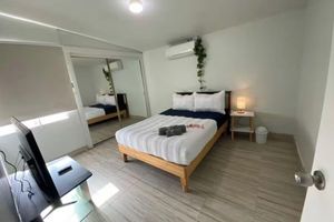 Alquiler Vacacional - Family Apartment & Free Parking!