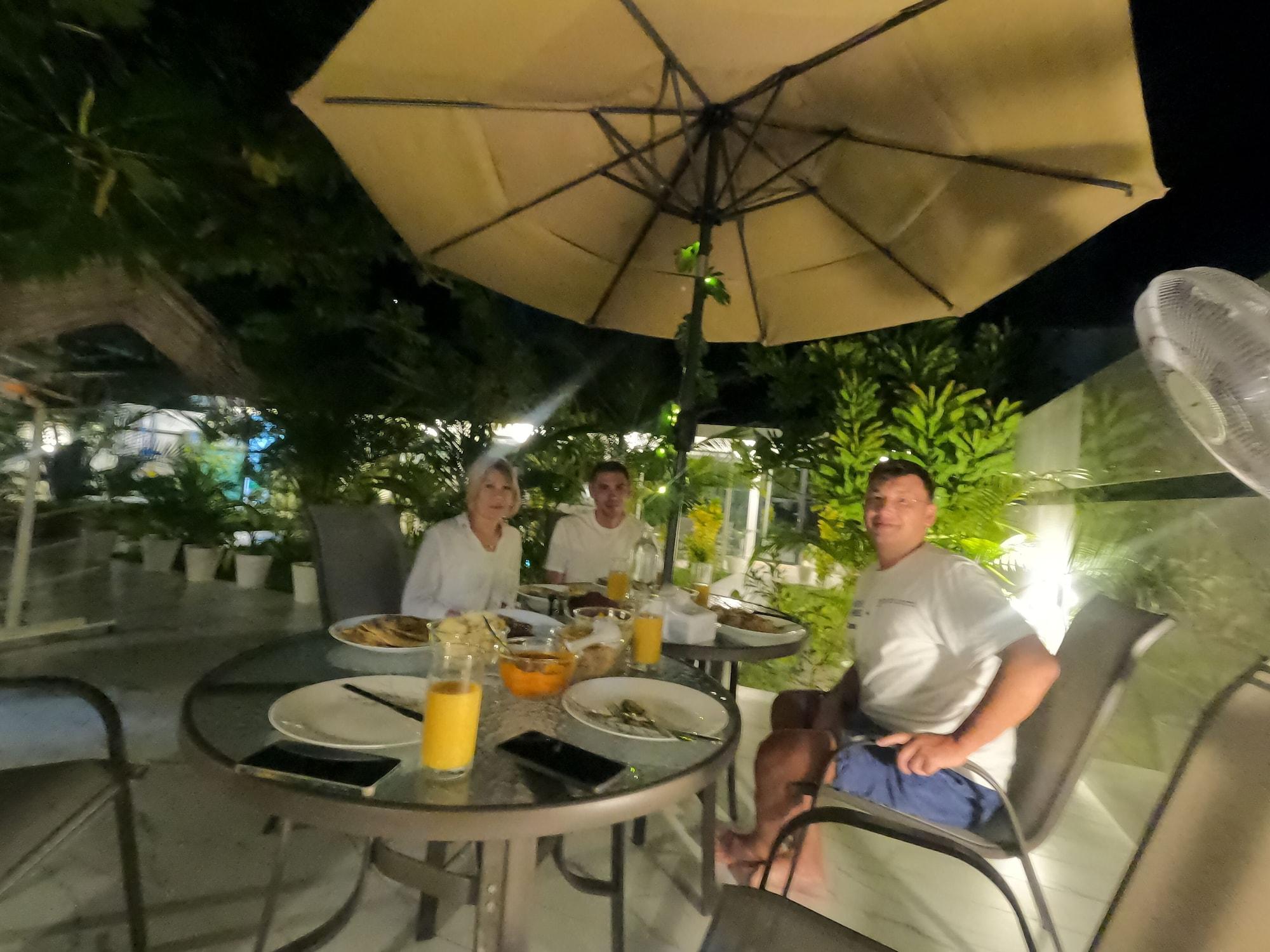 Restaurant Oceana Inn Maldives