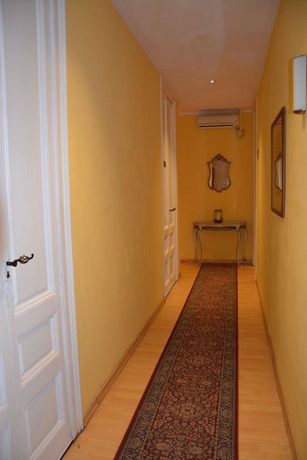 Vista Exterior Casa Consell Gran Via Guest House