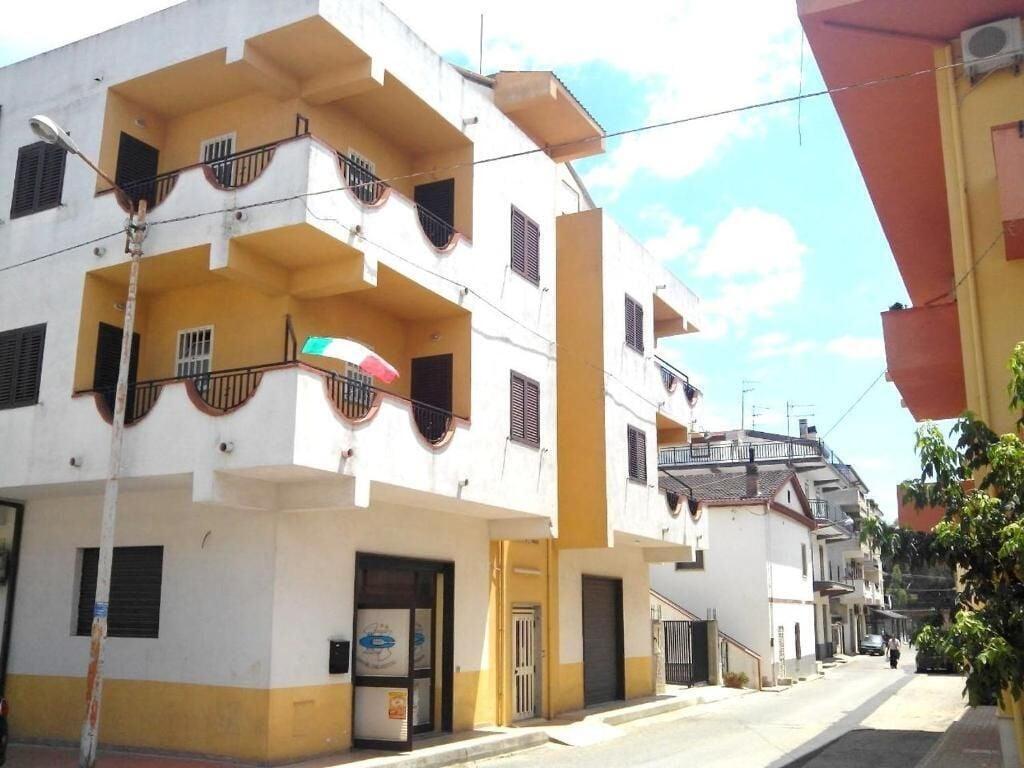 Vista Exterior Hotel Celestina