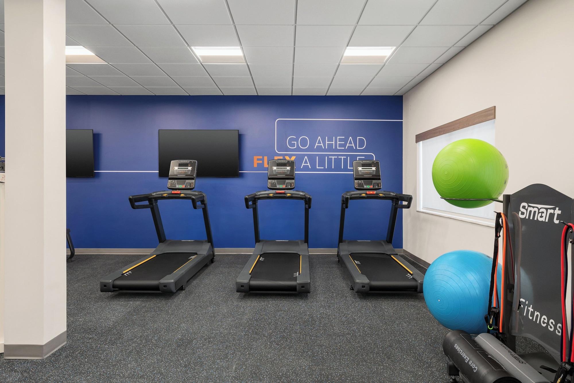 Gimnasio Holiday Inn Express & Suites Miami Intl Airport - 36th St
