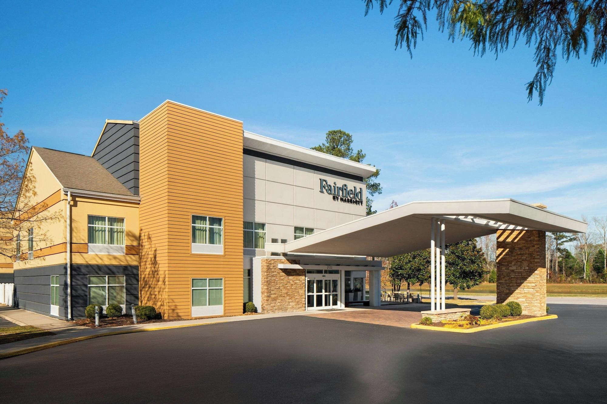 Vista Exterior Fairfield Inn & Suites by Marriott Chesapeake Suffolk