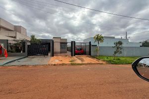 Paquete - Kitnet com 2 Quartos, Wi-Fi e Garagem - Próxima ao Shopping e Aeroporto