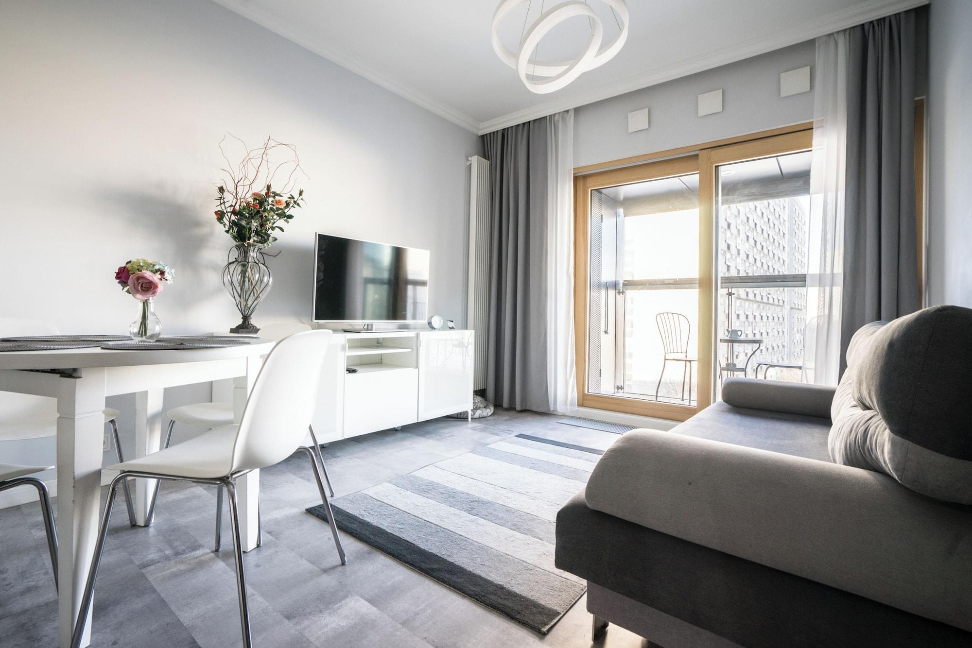 Varios Vip Warsaw Apartments