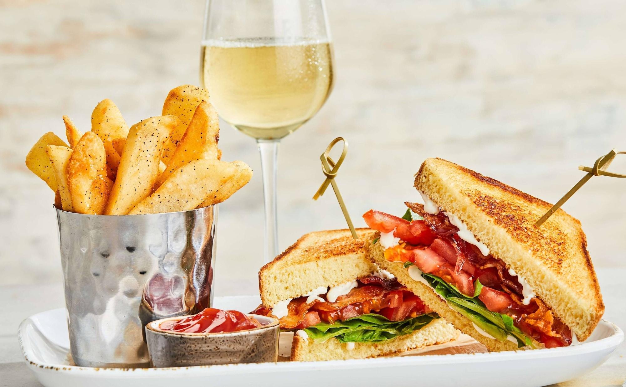 Restaurant Courtyard by Marriott Dallas Arlington/Entertainment Dist