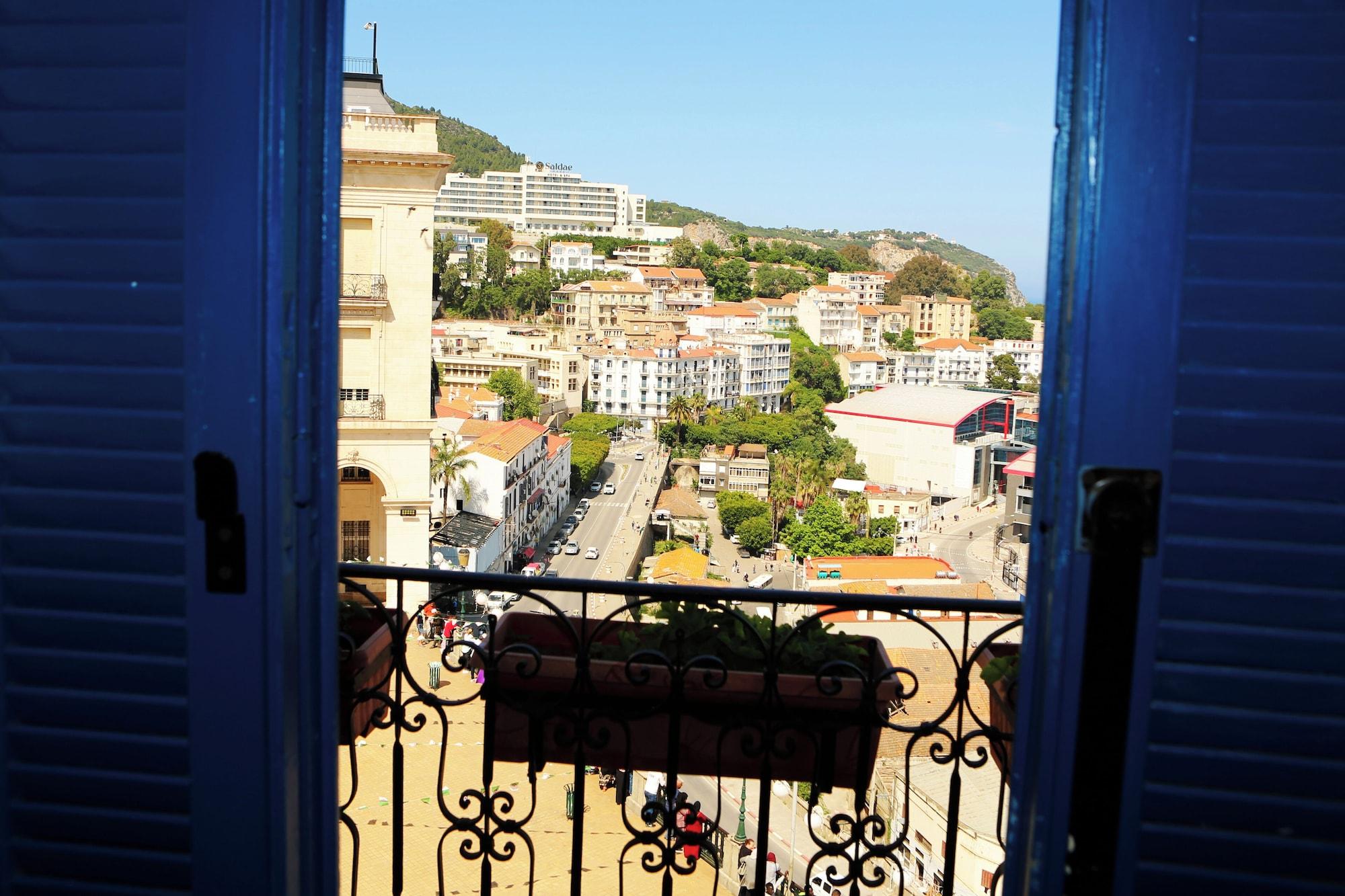Comodidades del Alojamiento Hotel de letoile