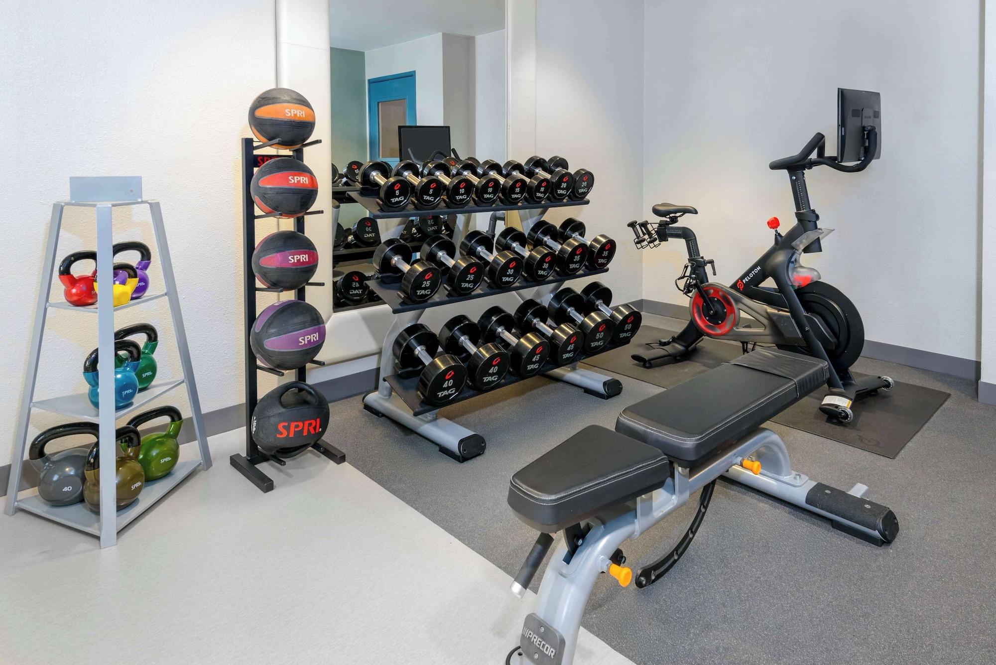 Gimnasio Homewood Suites by Hilton Bonita Springs