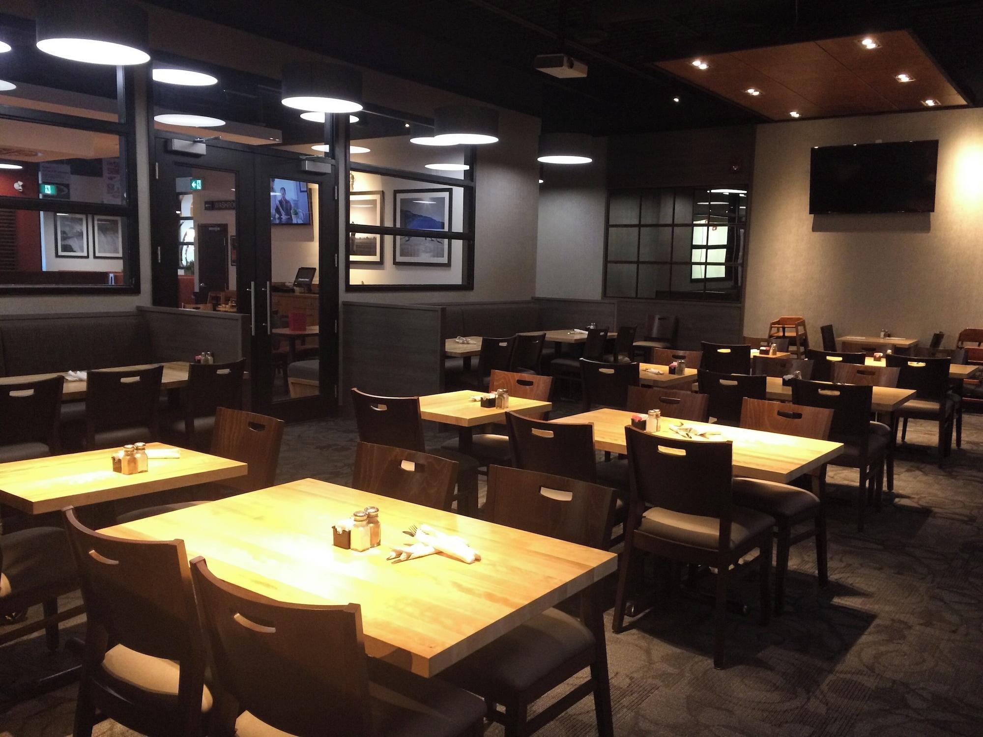 Restaurant Americana Waterpark Resort and Spa