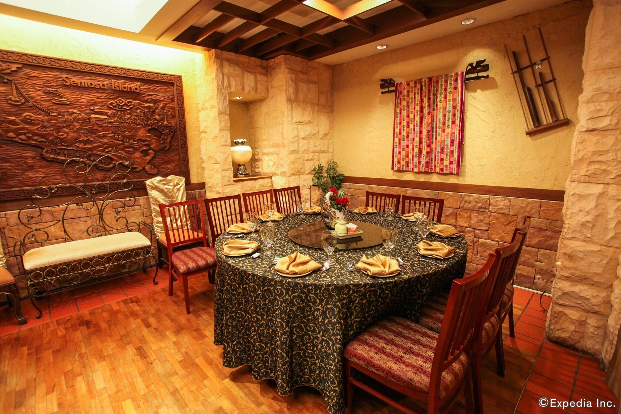Restaurant Furama RiverFront