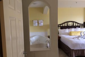 Alquiler Vacacional - Top Floor Disney View Executive Suite|4 Bed/4 Bath -2 King Master Suites Jacuzzi