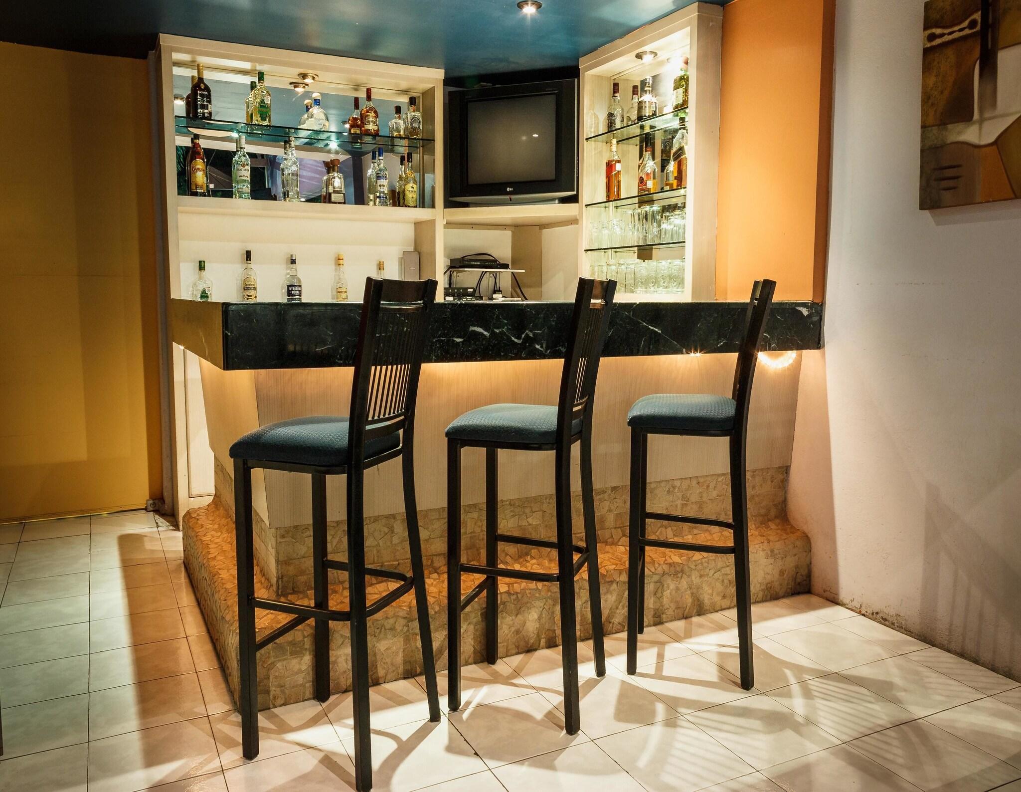 Bar/Salón Plaza Inn Express