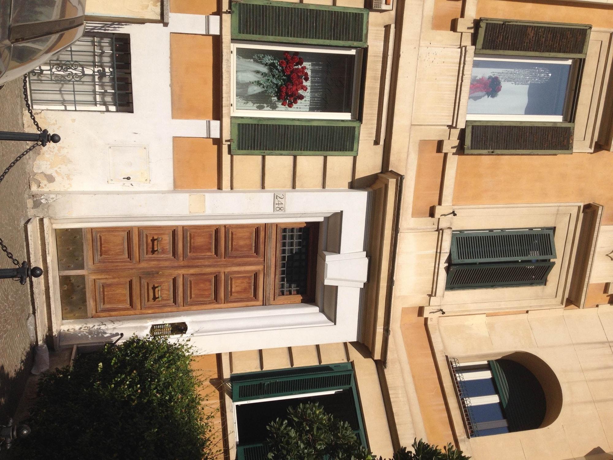 Vista Exterior Suites Trastevere