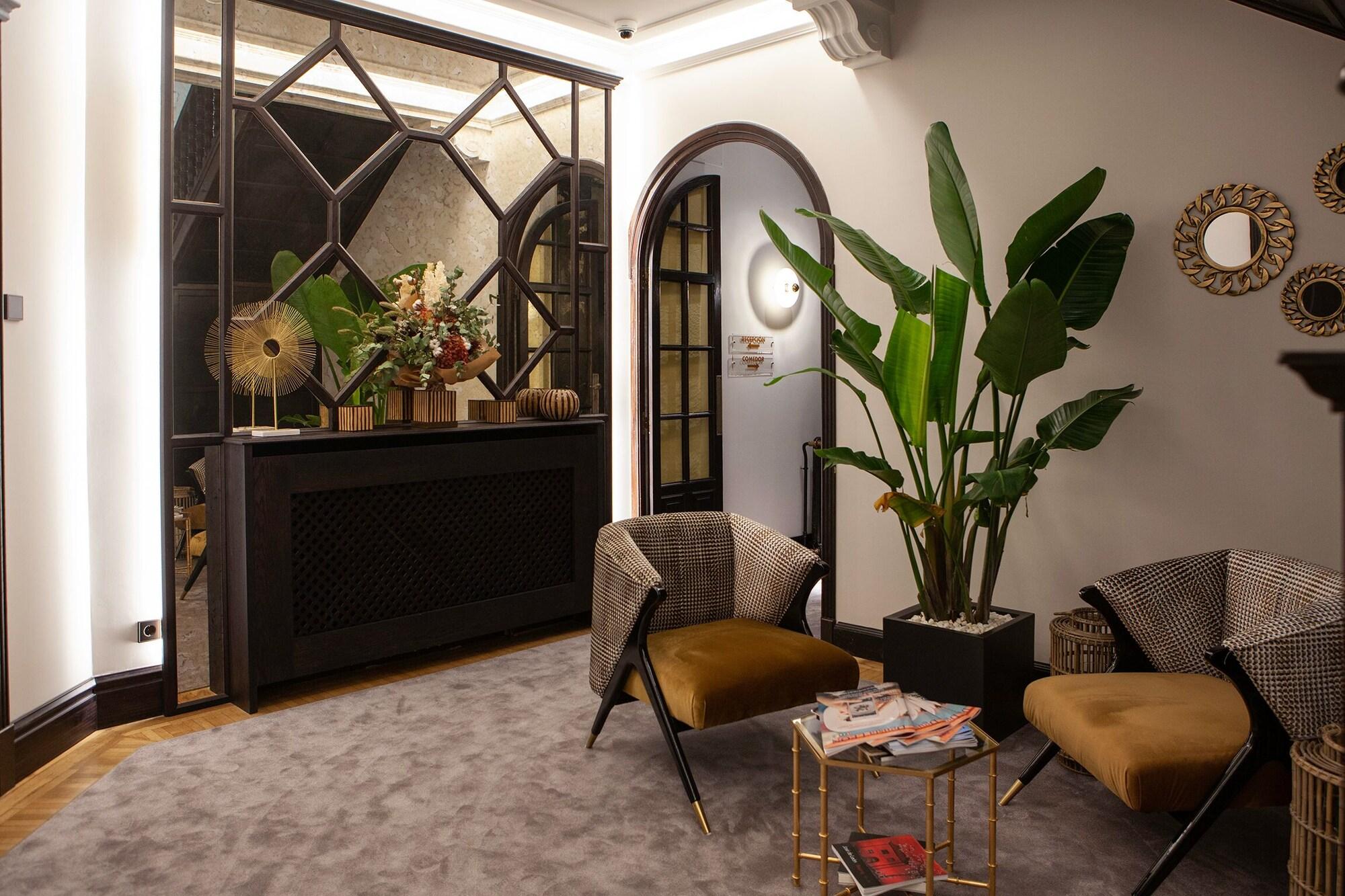 Vista Lobby Colonial Palace