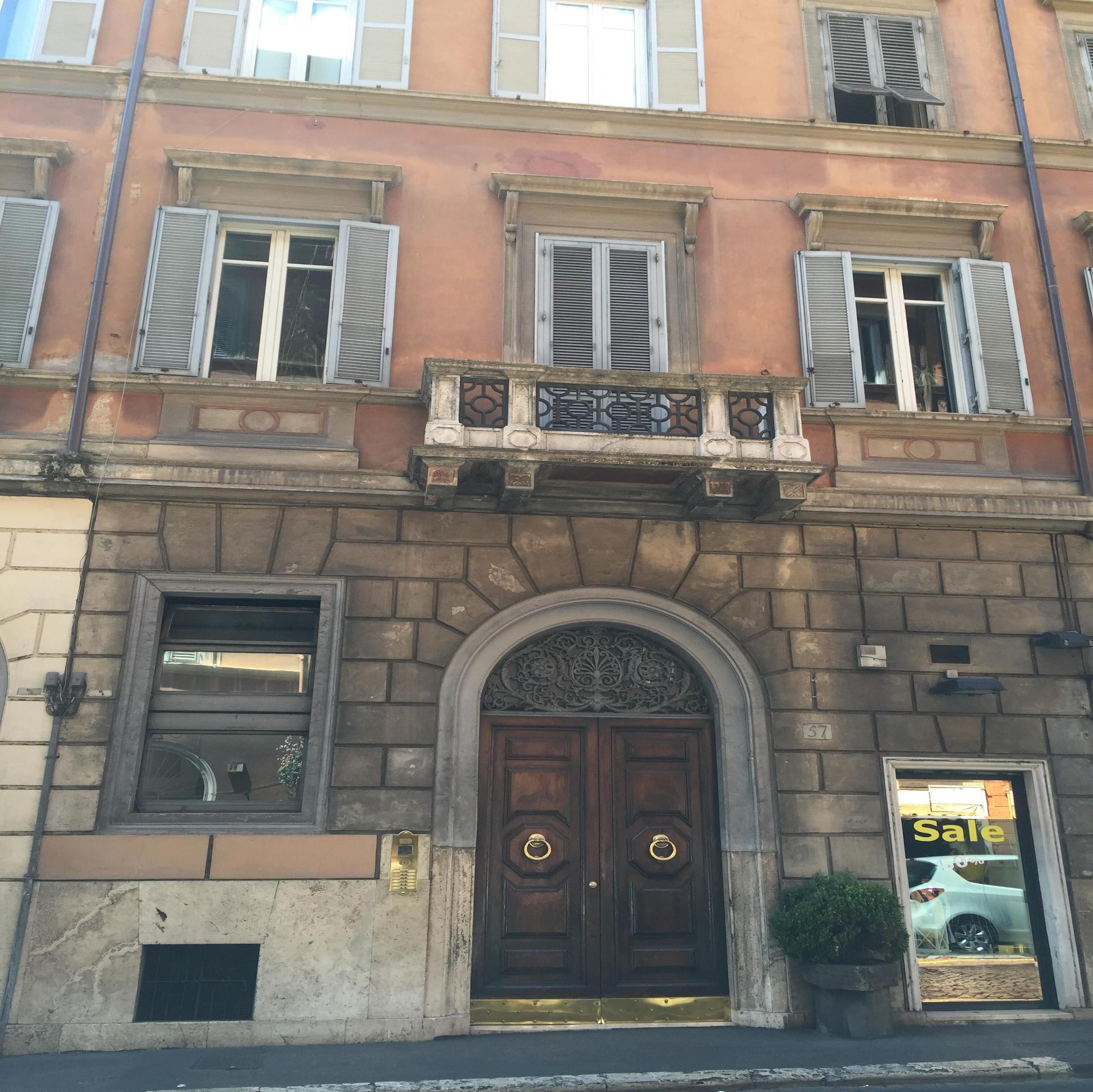 Vista Exterior QT Suites Roma