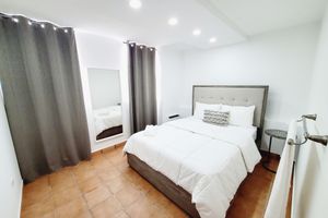 Alquiler Vacacional - 3-Bedroom Luxury Apartment centrally located in San Juan with 24/7 Security!!!