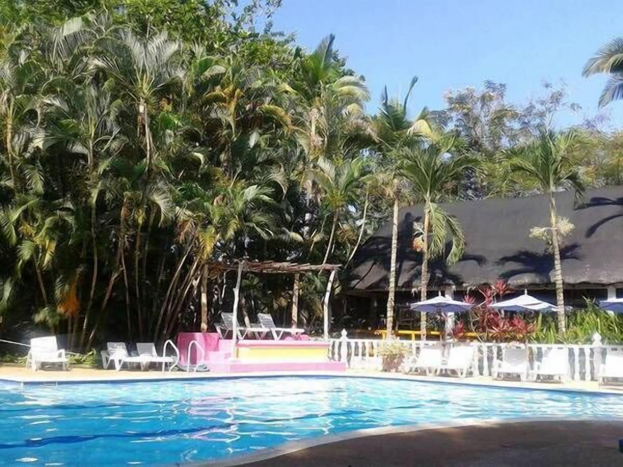 Vista Piscina Amanwana Ecofinca