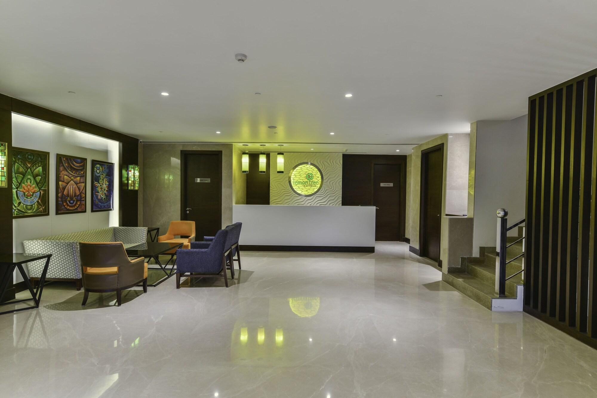 Vista Lobby Lemon Tree Hotel Jammu