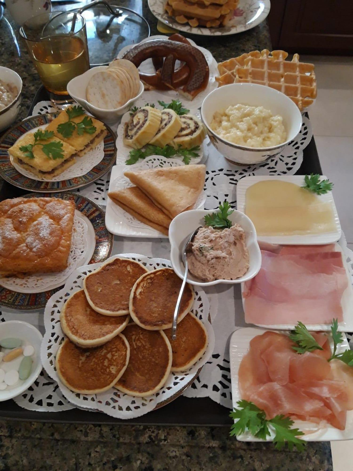 Restaurant Khalifa Holiday's