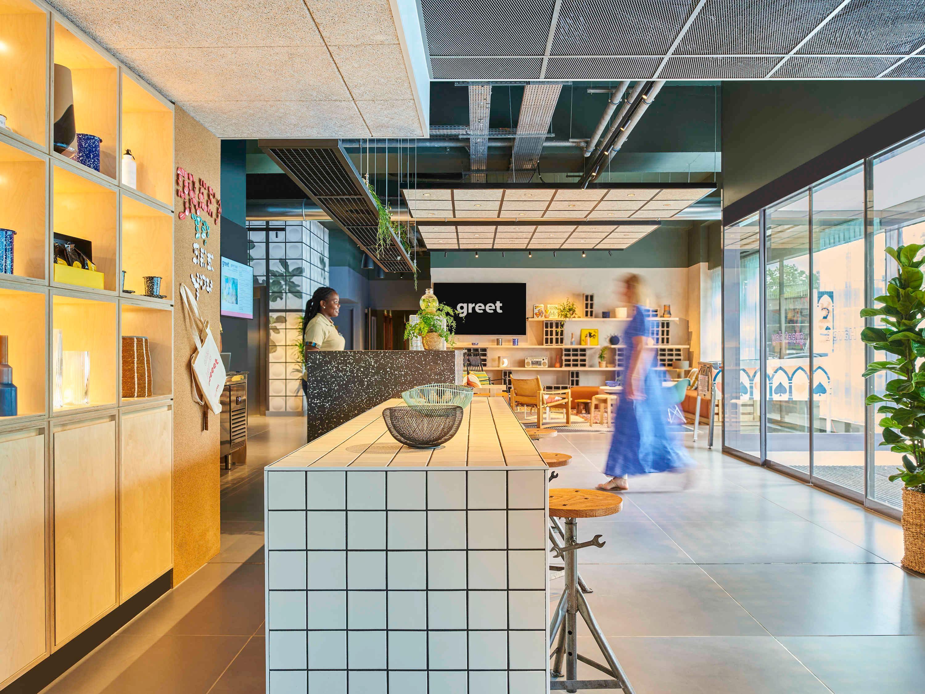 Bar/Salón greet Hotel Paris porte de la Chapelle - Aréna