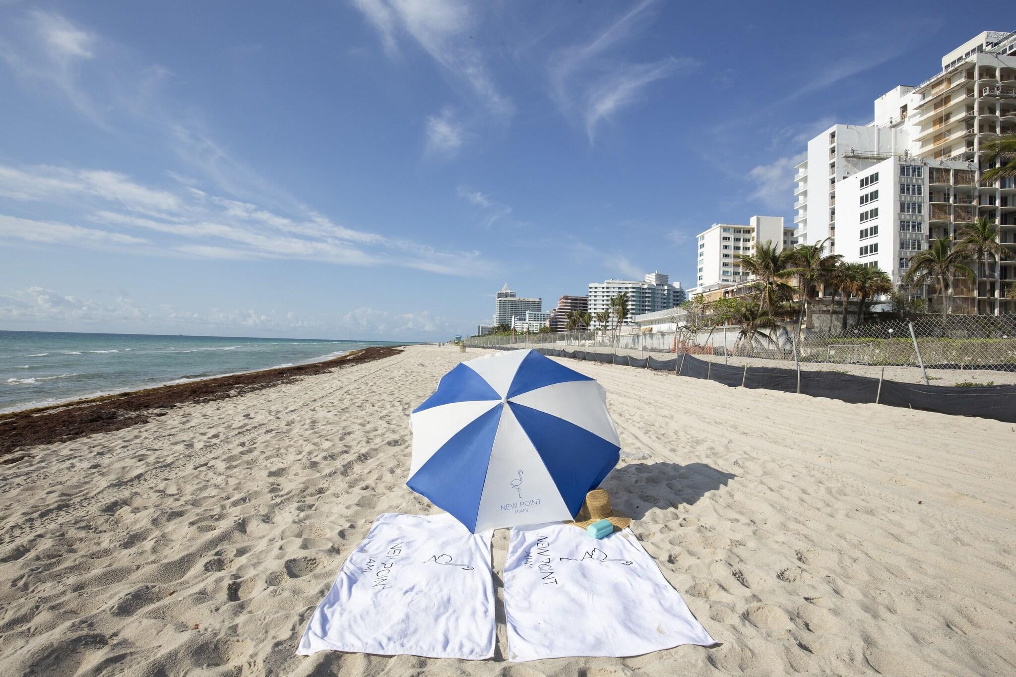 Playa New Point Miami Beach Apartments