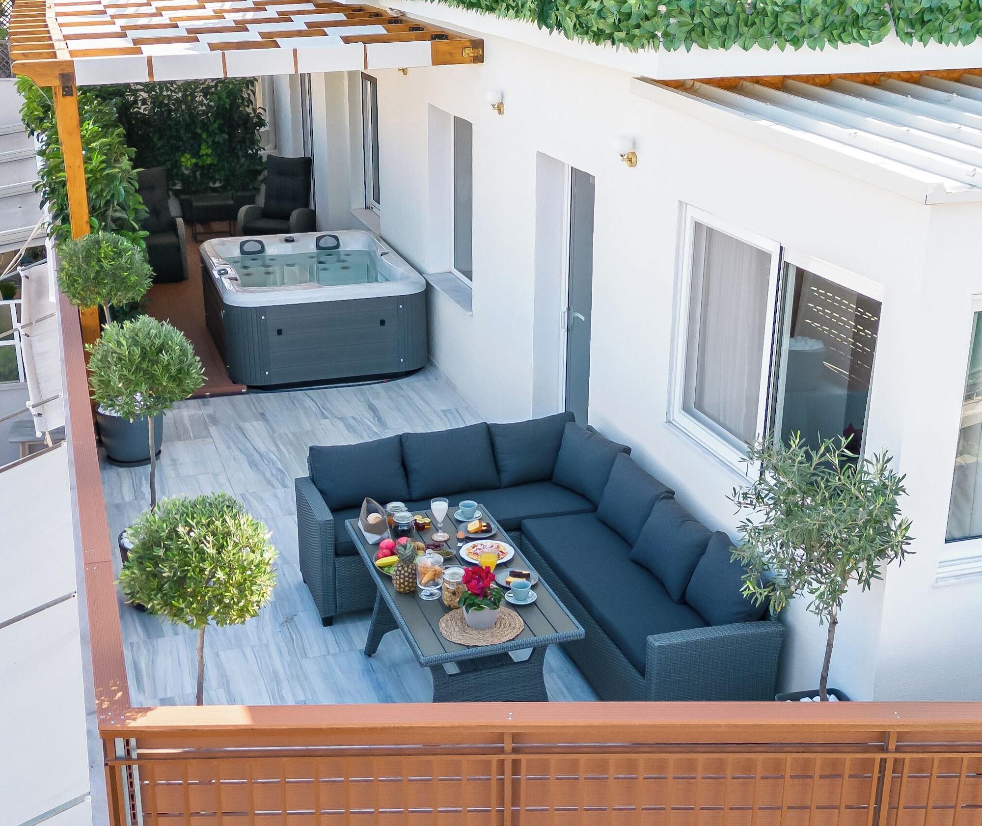 Vista Exterior Acropolis Divine Apartments