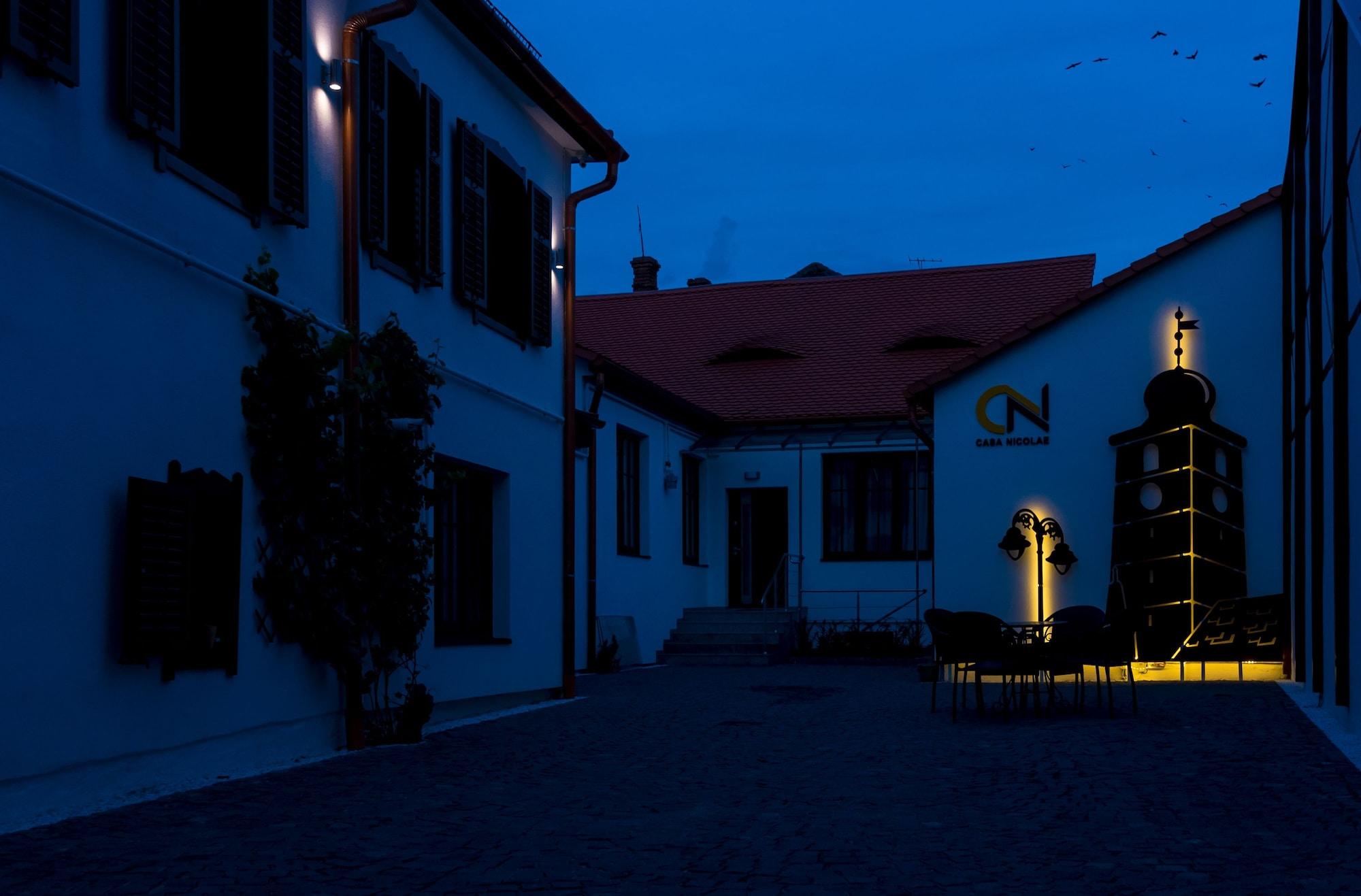 Varios Casa Nicolae Luxury Suites