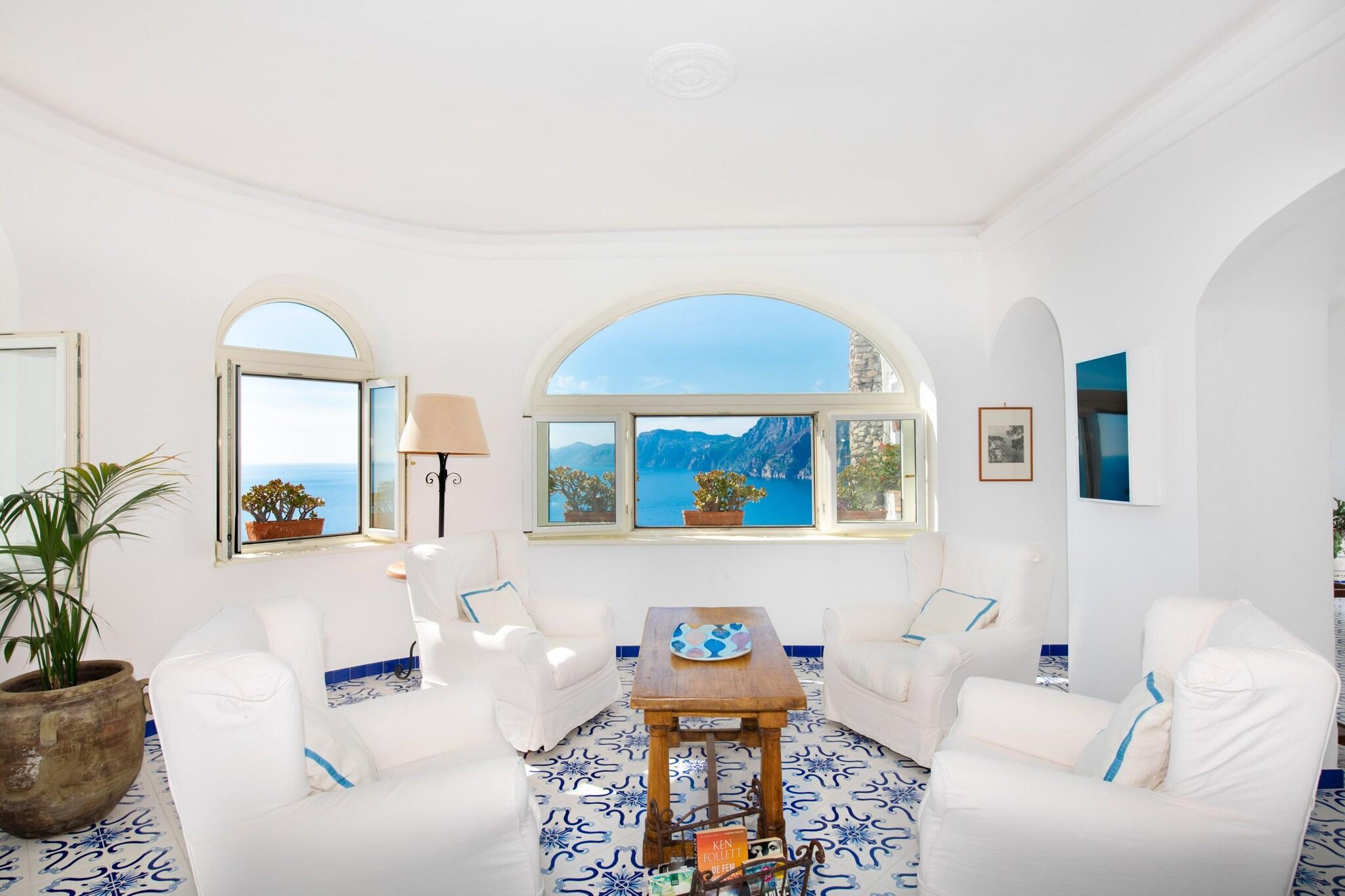 Vista Lobby Grand Hotel Tritone