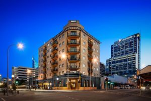 Alojamiento - Quest West End