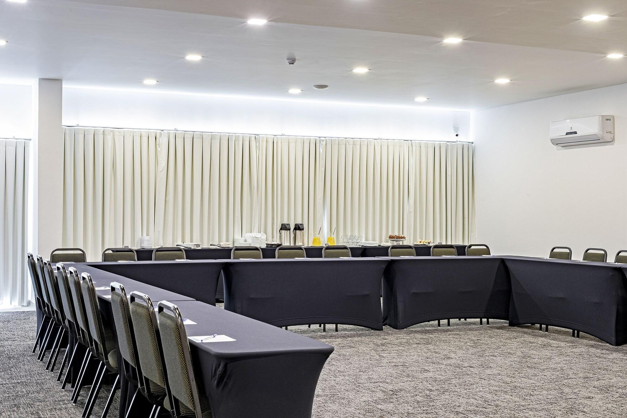 Centro de Negocios Slim Joa O Bettega