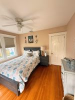 Alquiler Vacacional - 6 Bedroom house steps from the sandy beach